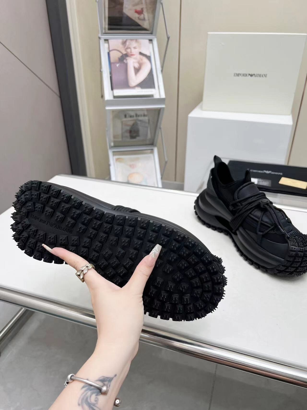 Product thumbnail 5