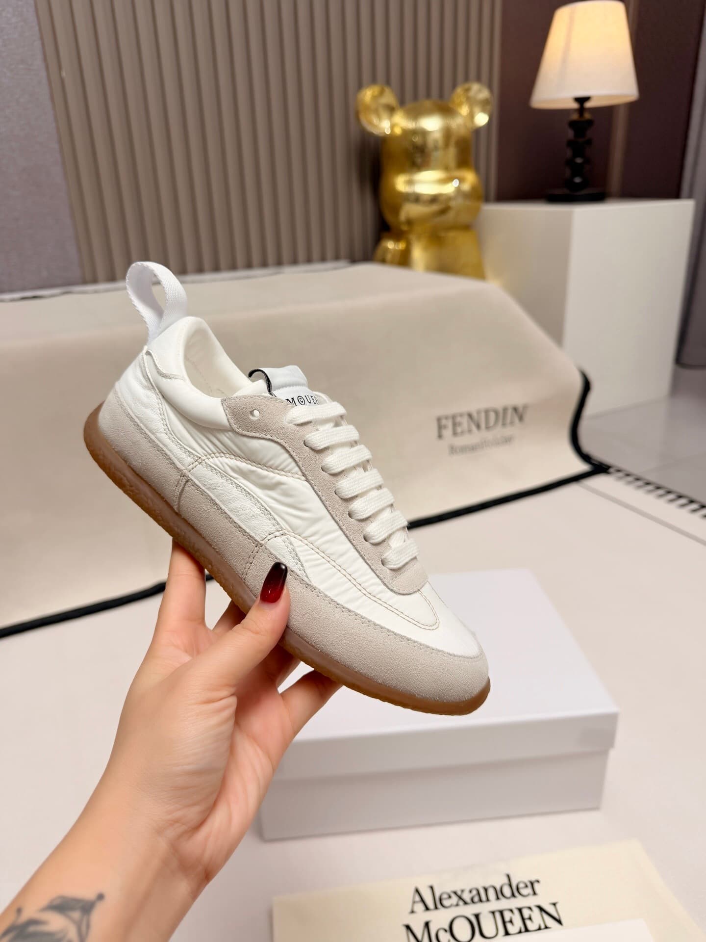 Product thumbnail 9
