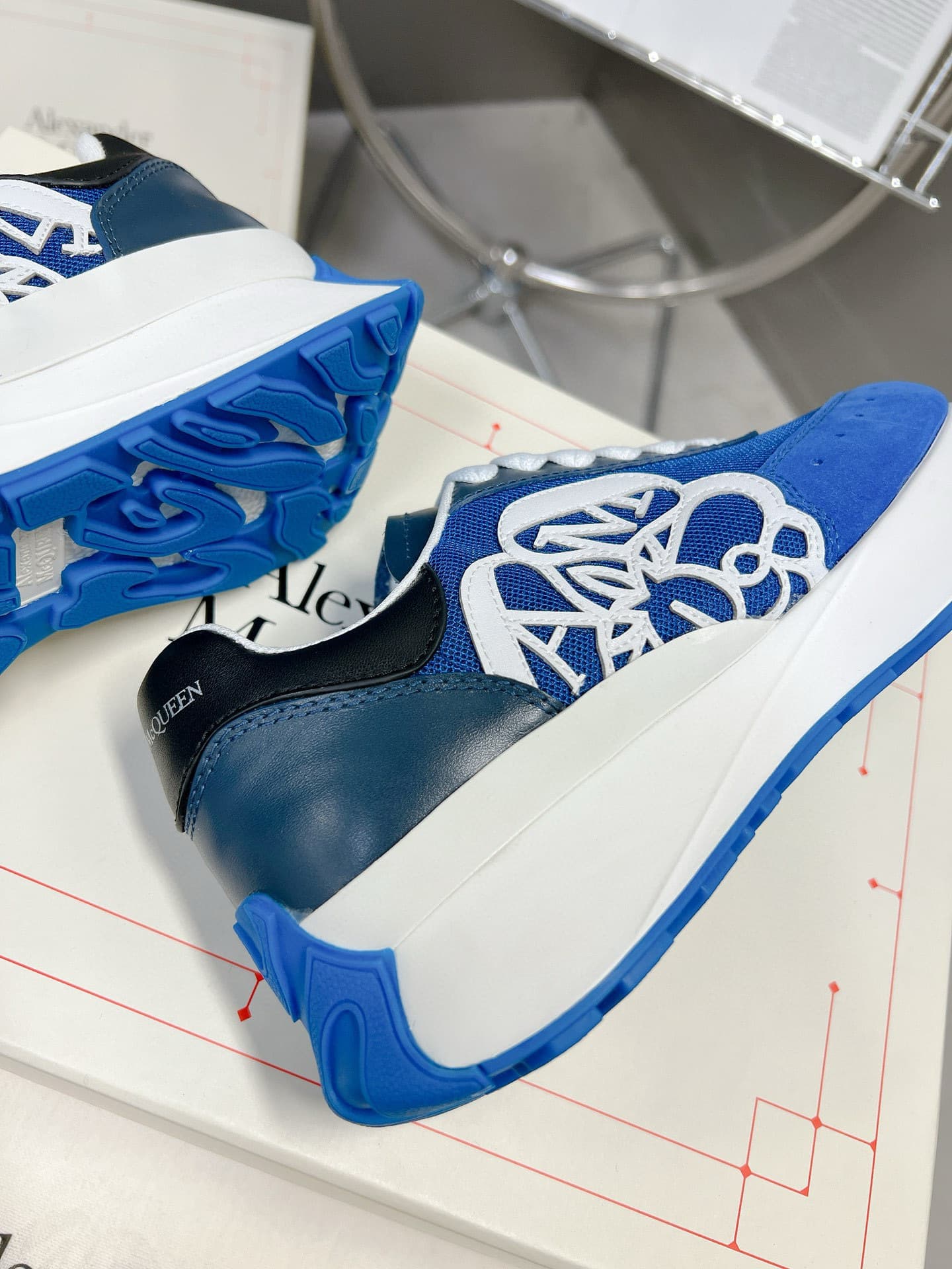 Product thumbnail 3