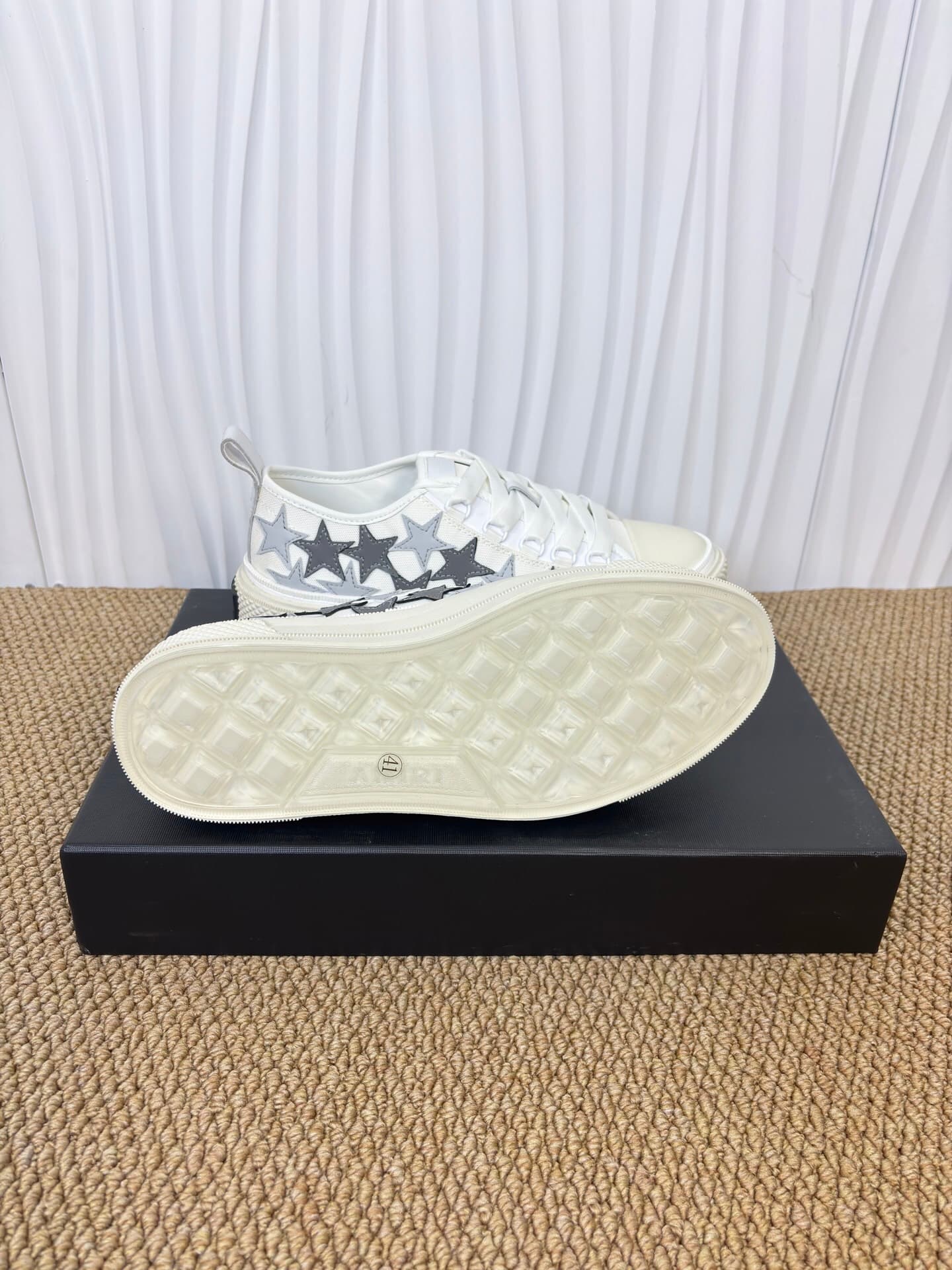Product thumbnail 6