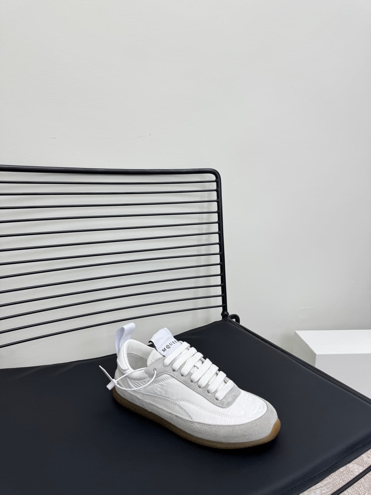 Product thumbnail 8